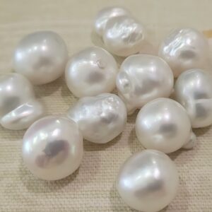 Pearl (Moti) Chandra graha stone